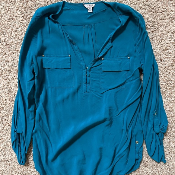 Guess Shirt - Picture 1 of 3